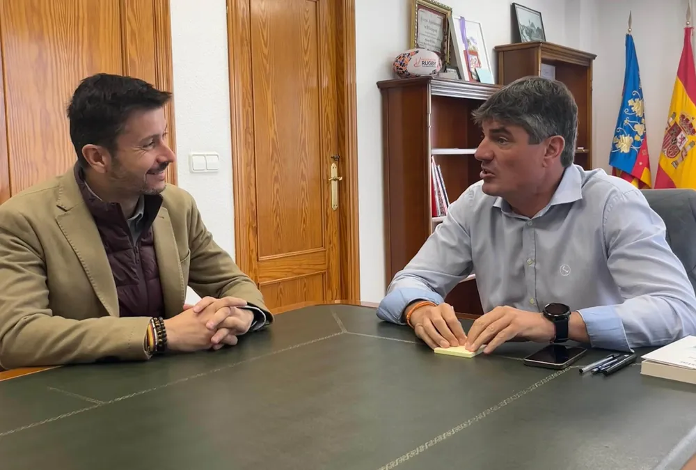 VISITA DIPUTADO DAVID ARACIL REUNIONES INFORMATICA 2