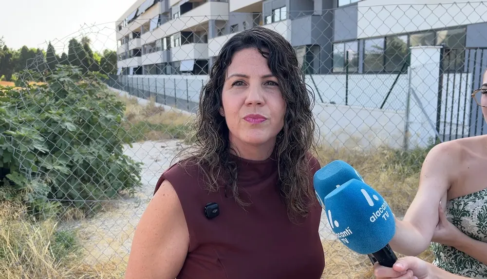 ESTHER DONATE NOU NAZARET 2026