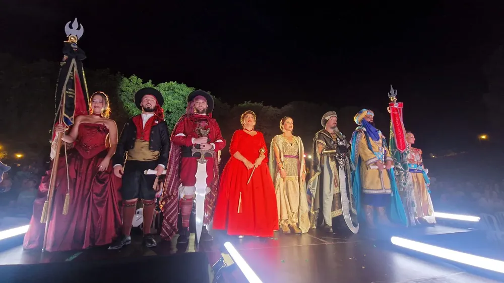 presentación de capitanías de Moros y Cristianos campello 2026 foto 2