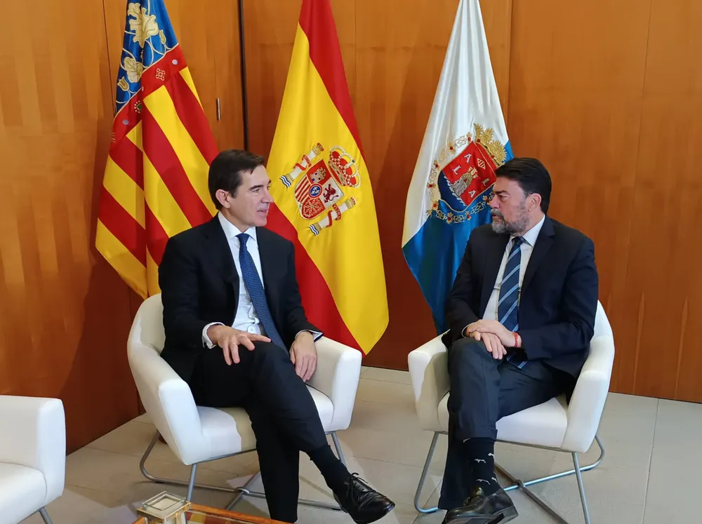 Luis Barcala y Carlos Torres (BBVA)
