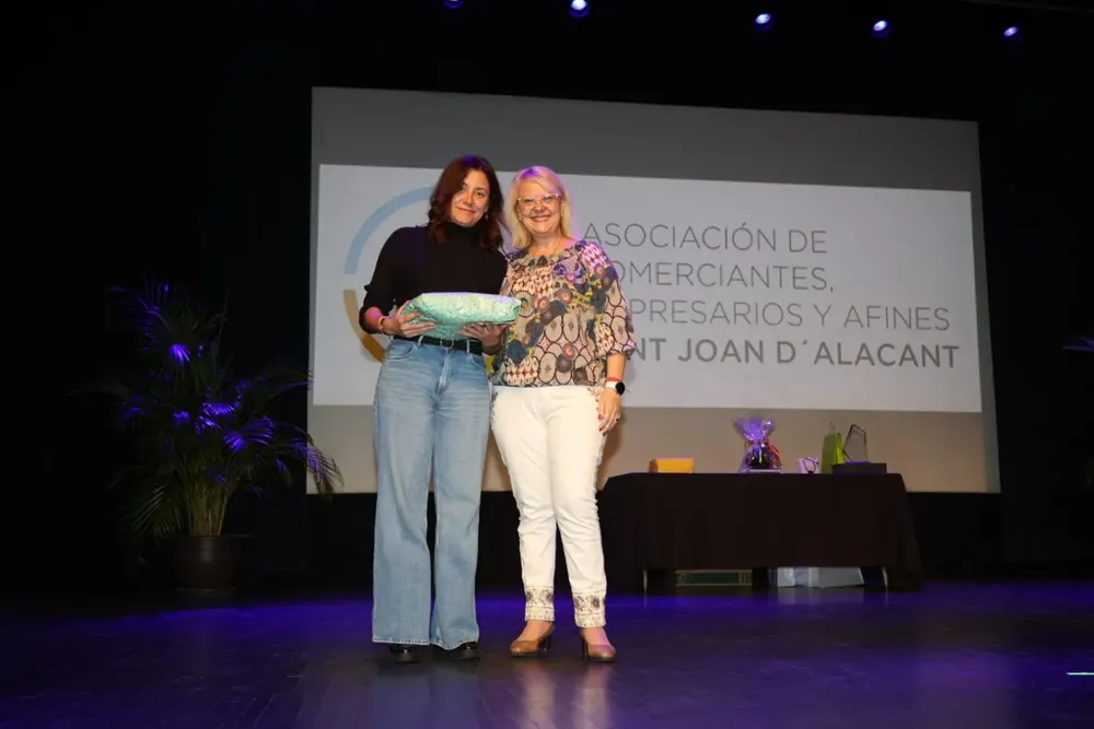 ACEA 16 GALA DEL COMERCIO 2024 (7)