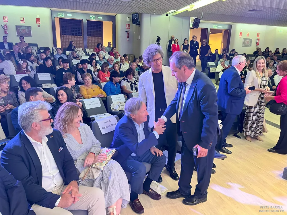 XV GALA ACEA ASOCIACION COMERCIANTES SANT JOAN 2023 (329)