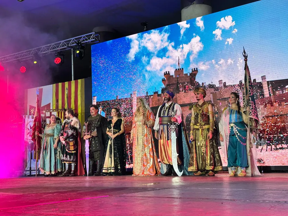 EL CAMPELLO PRESENTA LAS CAPITANIAS DE LAS FIESTAS 2023 (8)