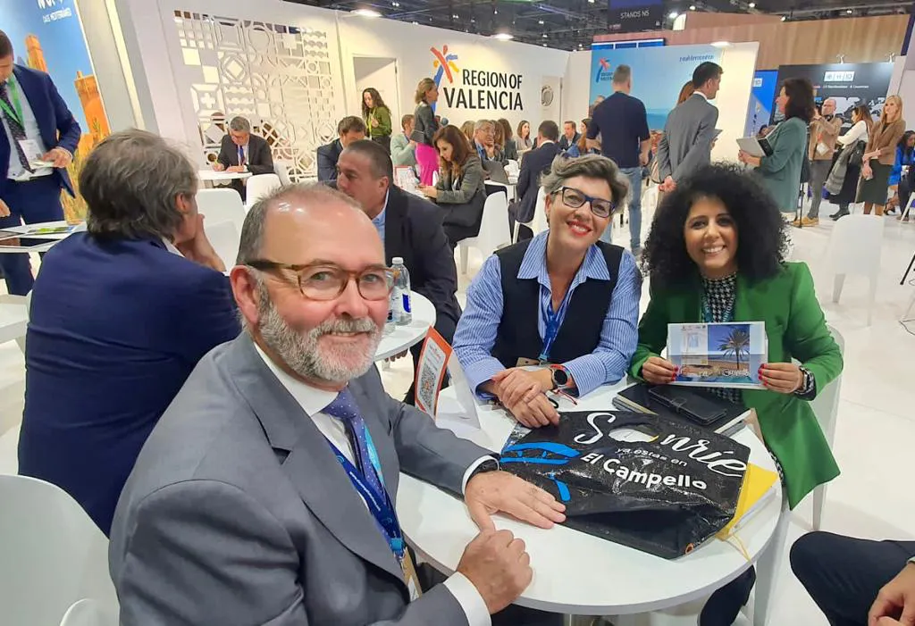 DELEGACION AYTO EL CAMPELLO EN LONDRES 2023 (1)