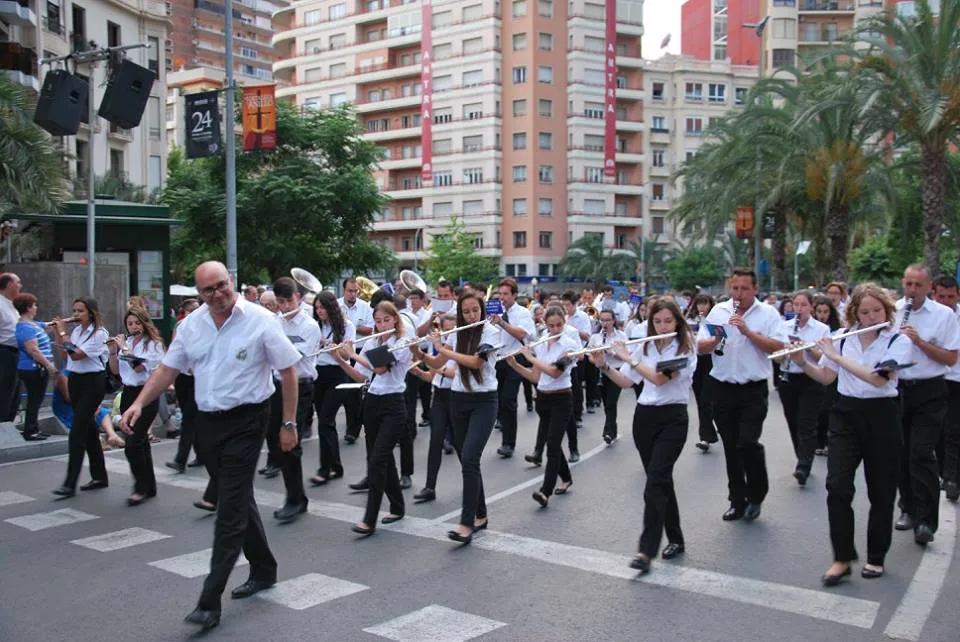 11038732_373904362815675_8044197717335738554_n