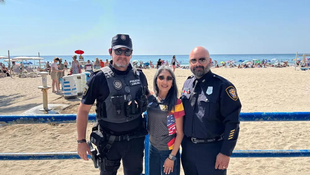 POLICIA LOCAL DE ALICANTE CON POLICIAS AGENTES DE AUSTIN TEXAS EEUU 2026