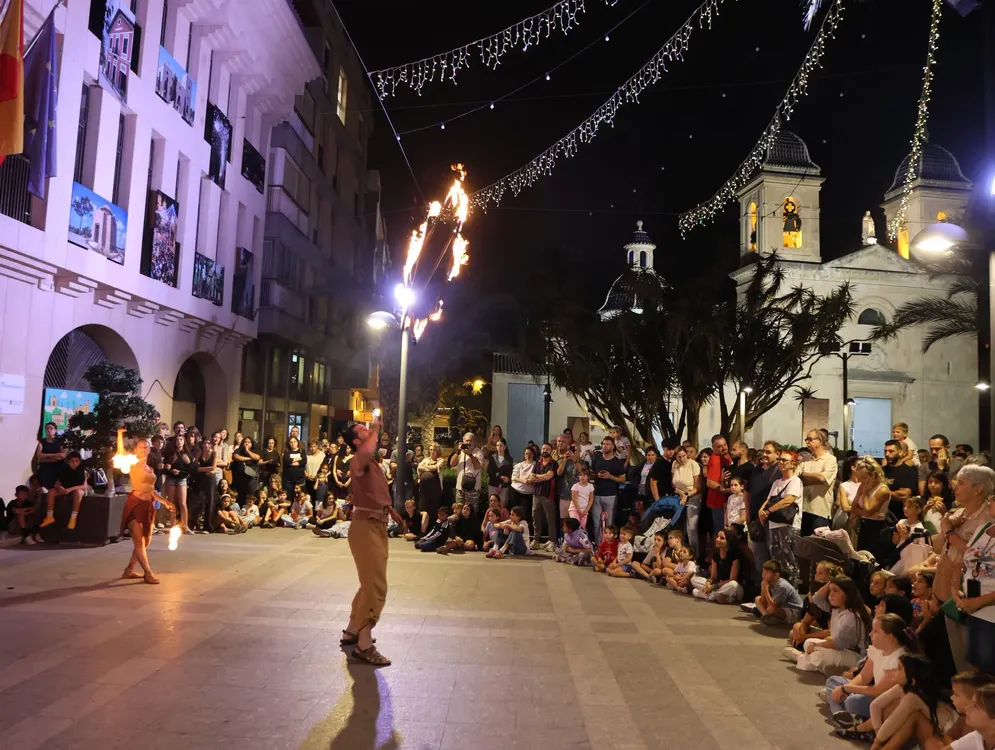 Flames al Carrer festividad 9 de octubre Sant Joan 2026
