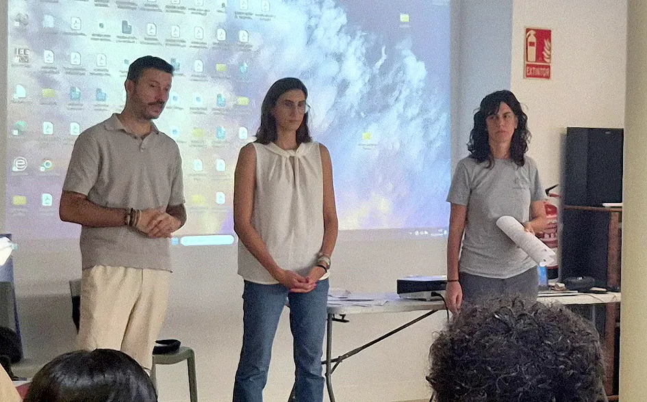 DAVID ARACIL CONCEJAL DE JUVENTUD CURSO MONITOR AYUNTAMIENTO SANT JOAN OCTUBRE 2024