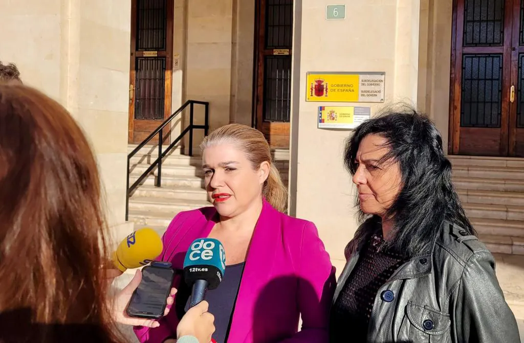 Eva Ortiz y Dolores Esteve