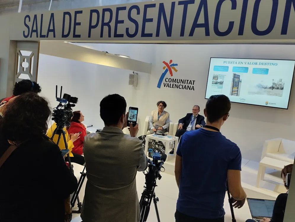 JUANJO BERENGUER Y MARISA NAVARRO EN FITUR 2024