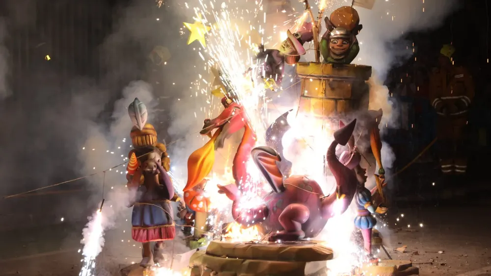 HOGUERAS SAN JUAN 2024 FOTO 1