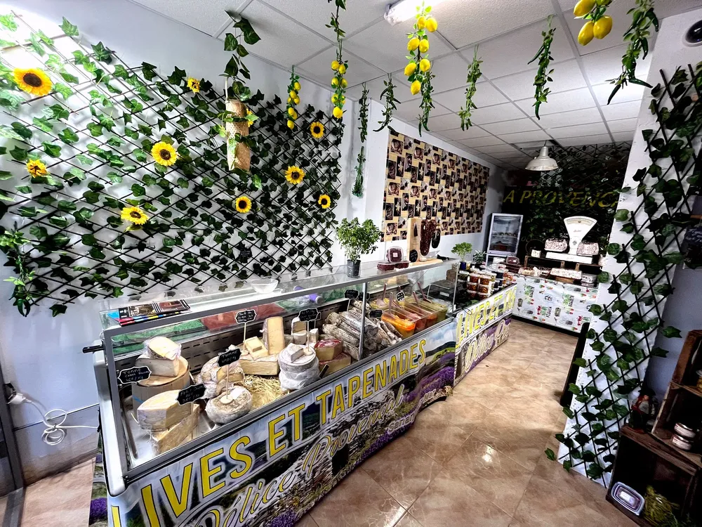 DELICIAS PROVENZALES PRODUCTOS FRANCESES Y ESPAÑOLES CON RECETA FRANCESA (6)