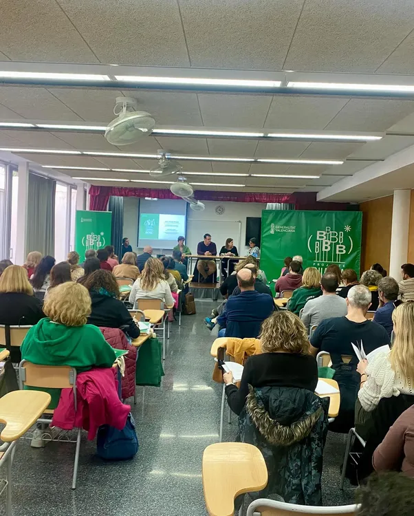 curso de formación al profesorado ies l allusser mutxamel 2024 alcalde rafa garcia aula
