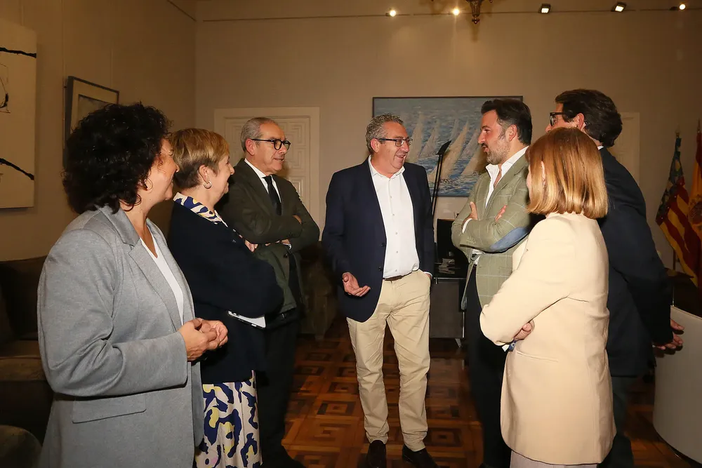 REUNION EN DIPUTACION PROYECTOS PALACIO CONGRESOS ELCHE 2025