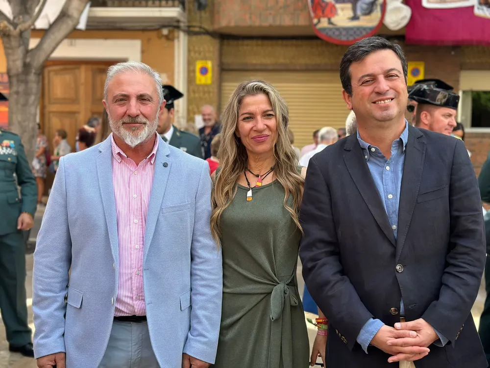 DIA HISPANIDAD GUARCIA CIVIL CAMPELLO 12-10-2024 (6)