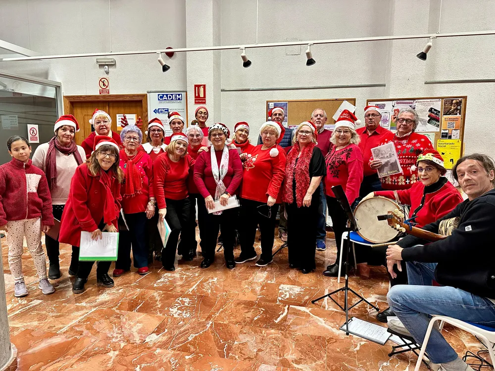 grupo de guitarra de la Asociación de Mayores (AMEC) 2025