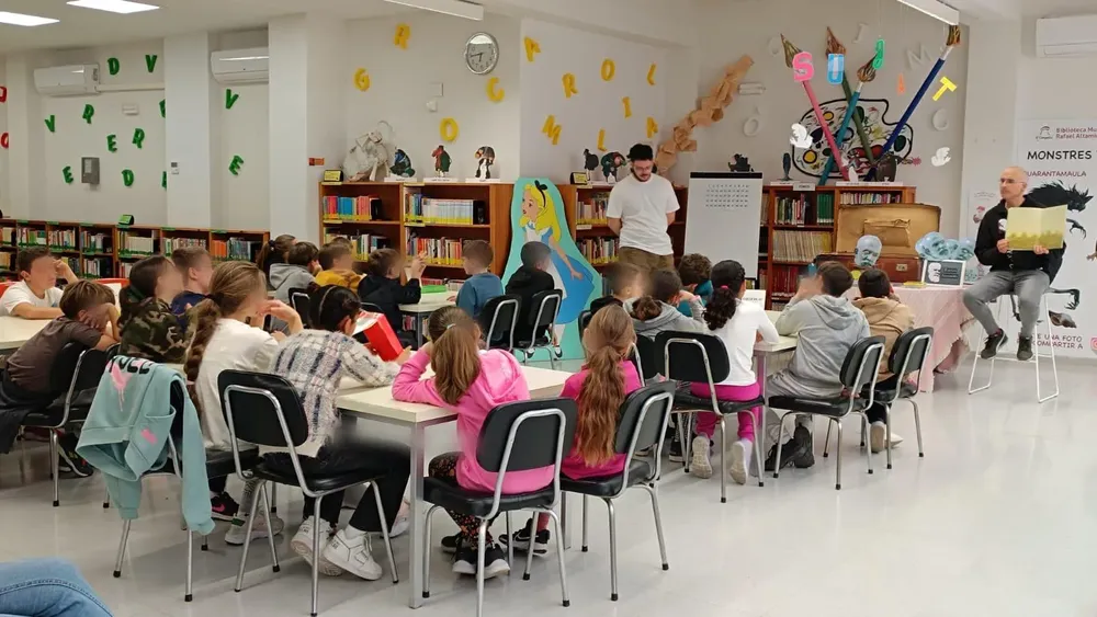 ESCOLARES CAMPELLO 2025