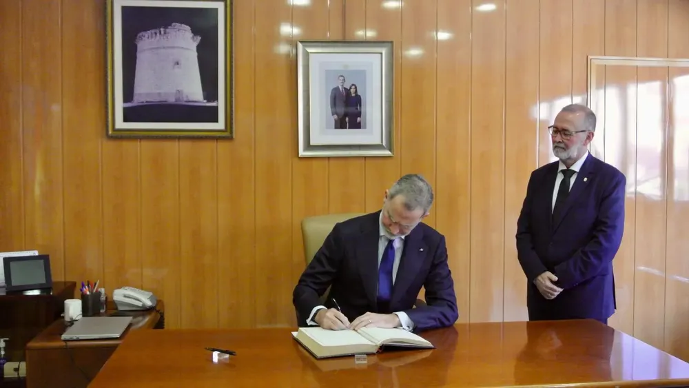 REY FELIPE VI VISITA CAMPELLO 2025 FOTO 8.jpeg