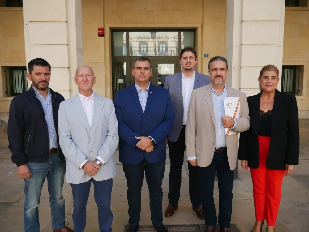 VOX MUTXAMEL PRESENTA DENUNCIA POR SUELDOS