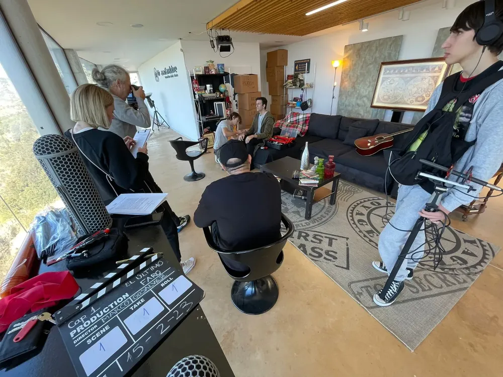 Cinétika rueda en Busot el cortometraje de ciencia ficción “El Último Faro”2024