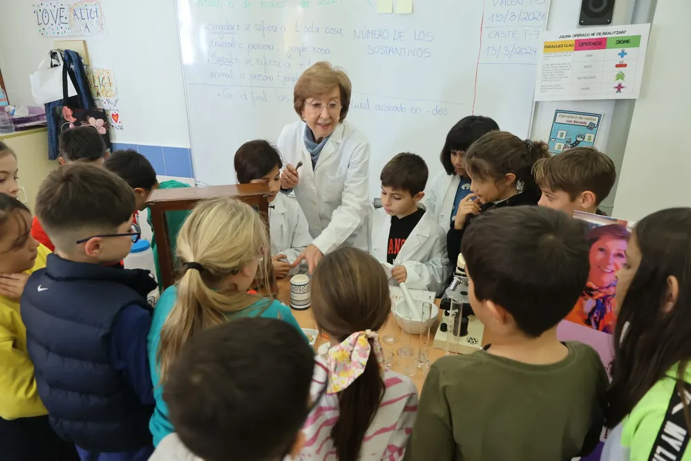 Actividades en los colegios de Sant Joan por el 8M 2024