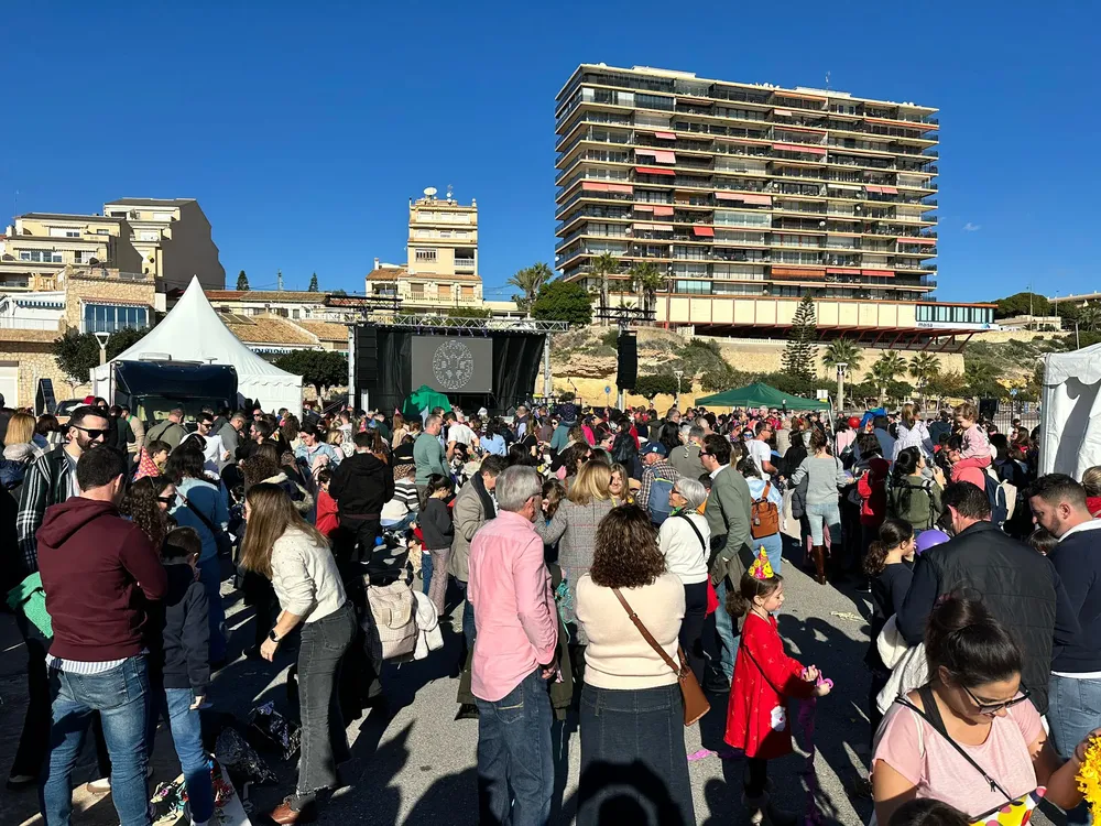 JORNADA MATINAL NAVIDAD CAMPELLO 2025