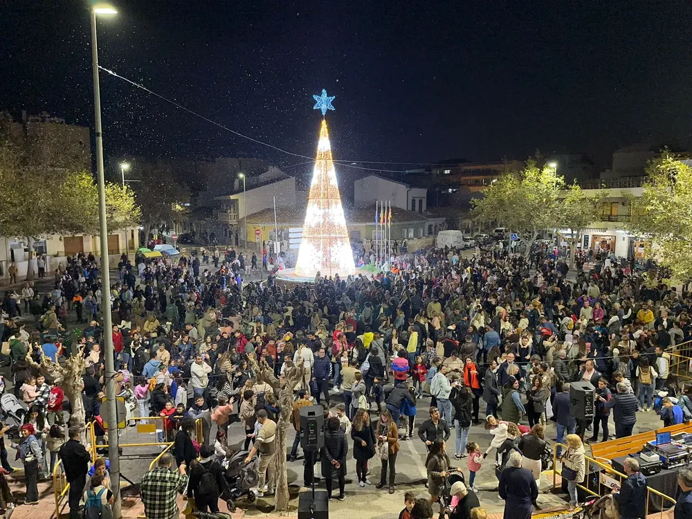 ENCENDIDO ARBOL NAVIDAD CAMPELLO 2024 FOTO 10