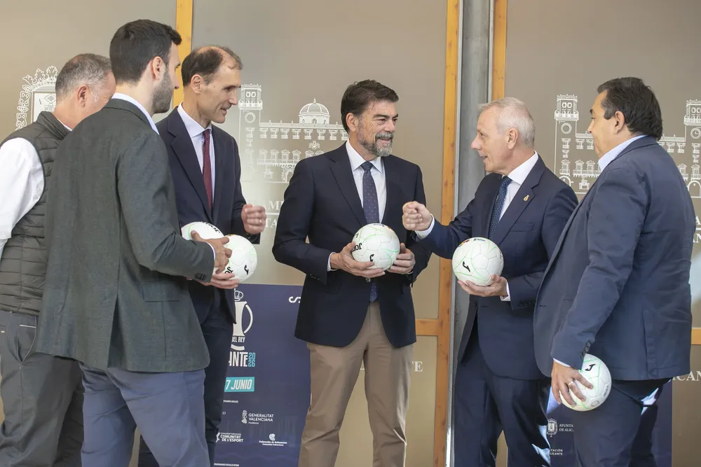PRESENTACION COPA DEL REY 2026 ALCALDE ALICANTE LUIS BARCALA