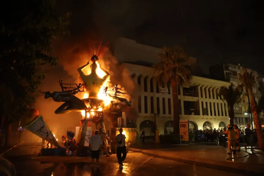 HOGUERAS SAN JUAN 2024 FOTO 6