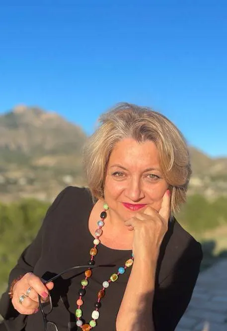 EMILIA GARCIA SERNA 2025