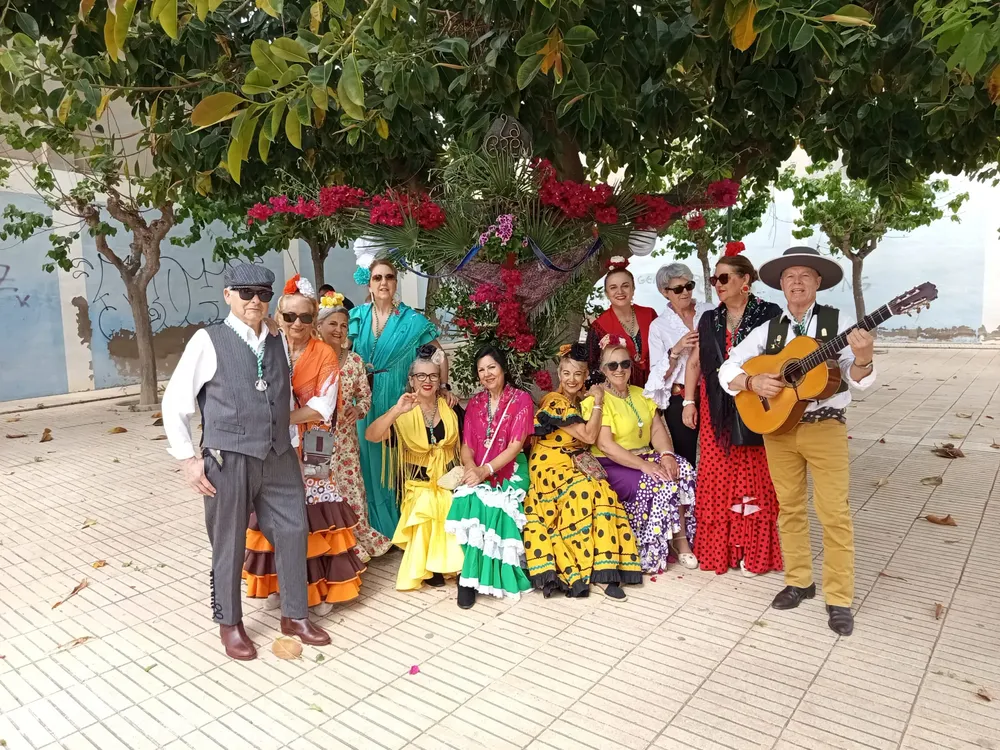 AMIGOS ROCIEROS DE EL CAMPELLO 2025