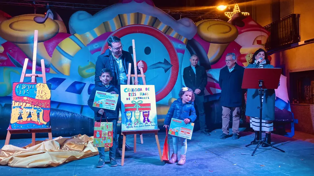 CARTEL CABALGATA REYES 2023 NIOS ENTREGA PREMIOS