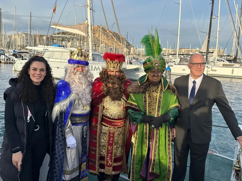 CABALGATA ALICANTE 2025.jpeFOTO 2g