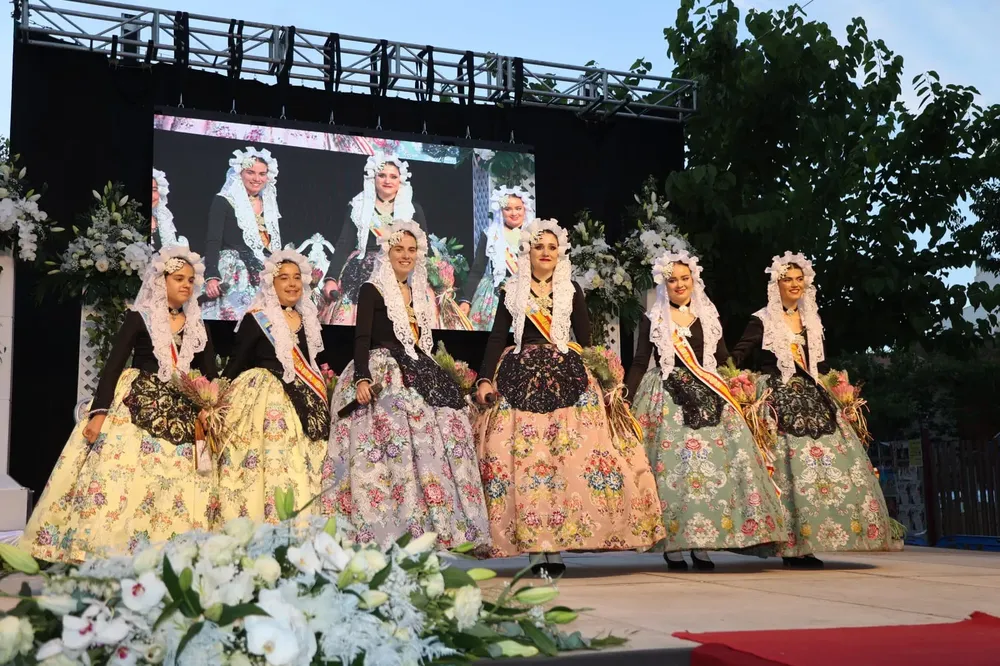 PROCLAMACION BELLEZAS Y DAMAS HOGUERAS SANT JOAN 2024 BELLEZAS Y DAMAS 2023