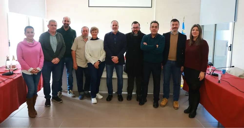 FOTO PLENO DECLARACION INSTITUCIONAL CANTO DE LOS DOLORES 2025