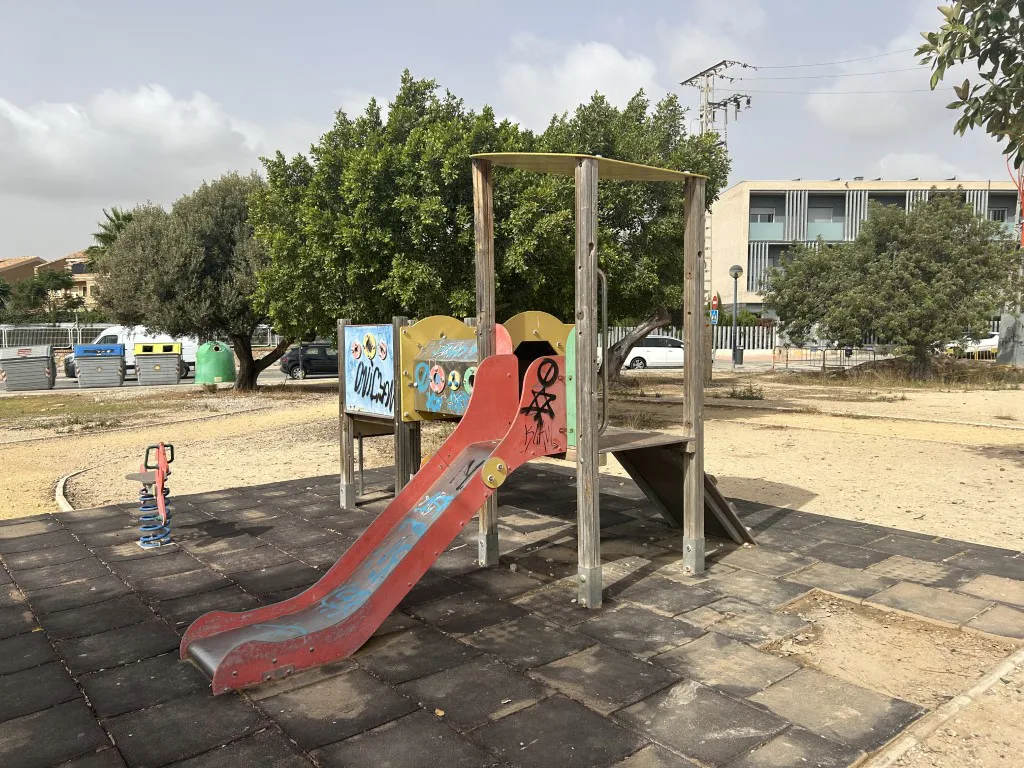 PORTADA PARQUES INFANTILES SANT JOAN