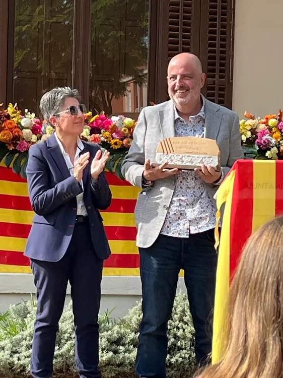 JUAN CARLOS FLORISTERIA LA TARDOR PREMIO 9 OCTUBRE 2024