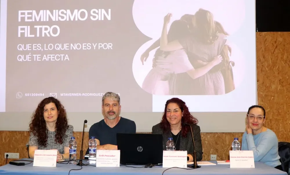 CHARLA AMUDECA CAMPELLO 2025