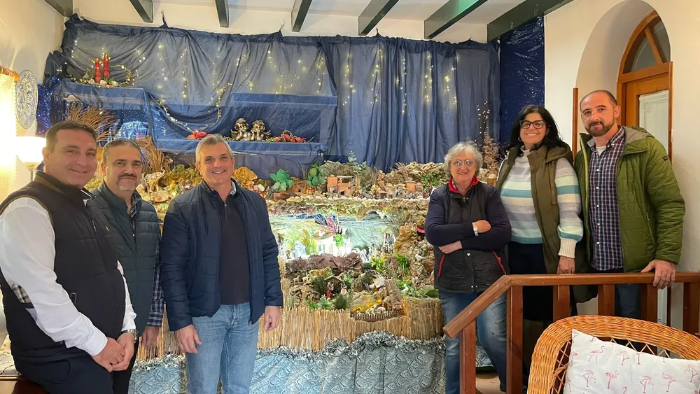 Belén ganador del I Concurso de Belenes 2023 loreto riera concejala mutxamel