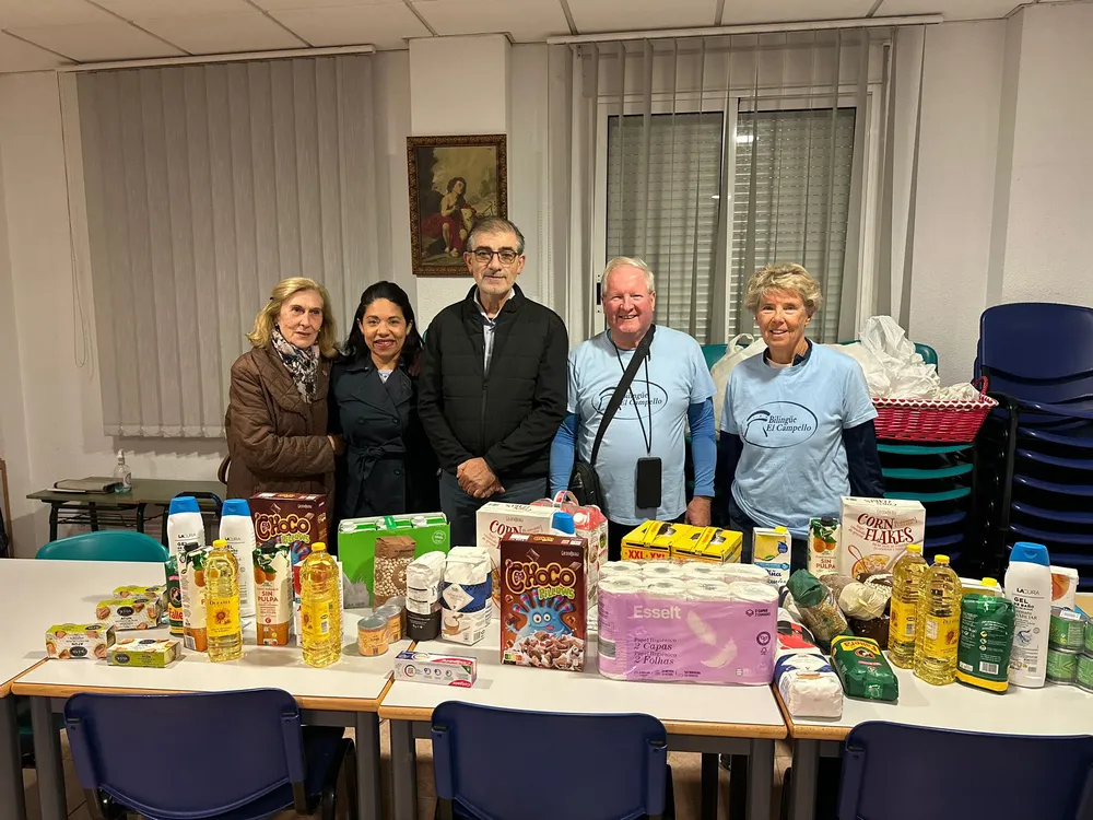 BILINGUES CAMPELLO EN CARITAS NAVIDAD 2023