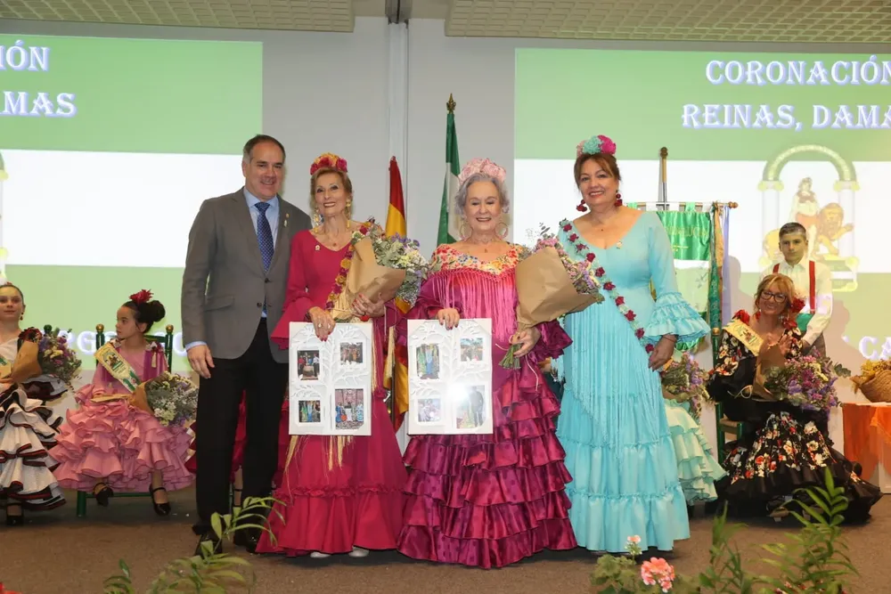 gala casa andalucia 2024 foto 3 fini y mari angeles