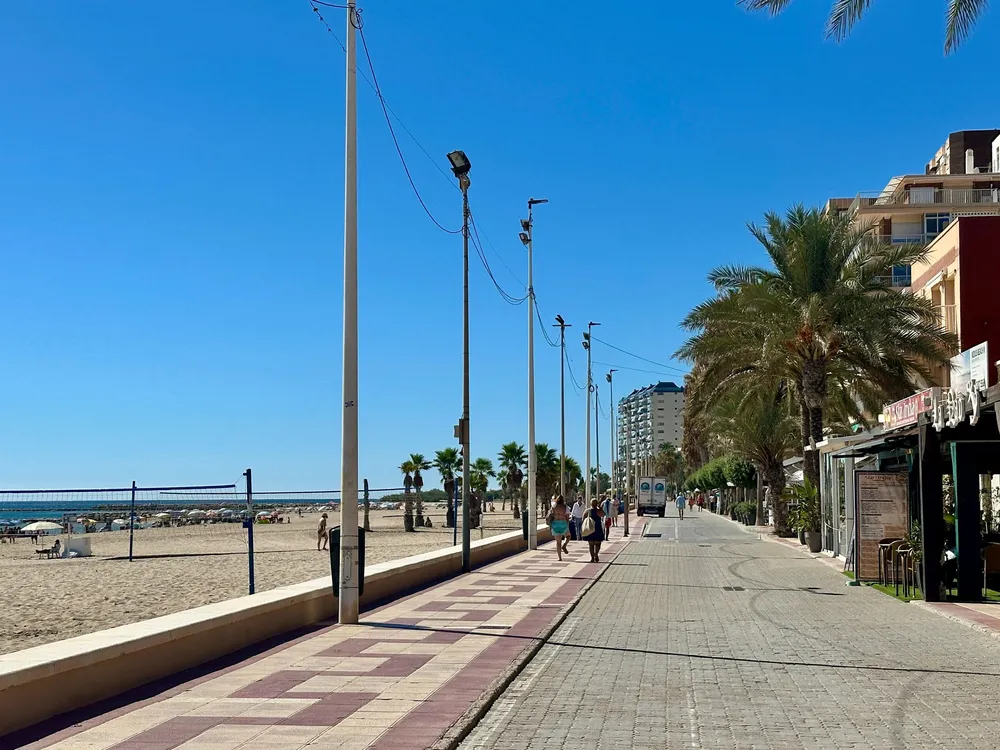 FAROLAS PASEO CARRER LA MAR CAMPELLO 2026