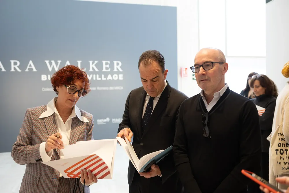 MACA OBRA KARA WALKER 2025