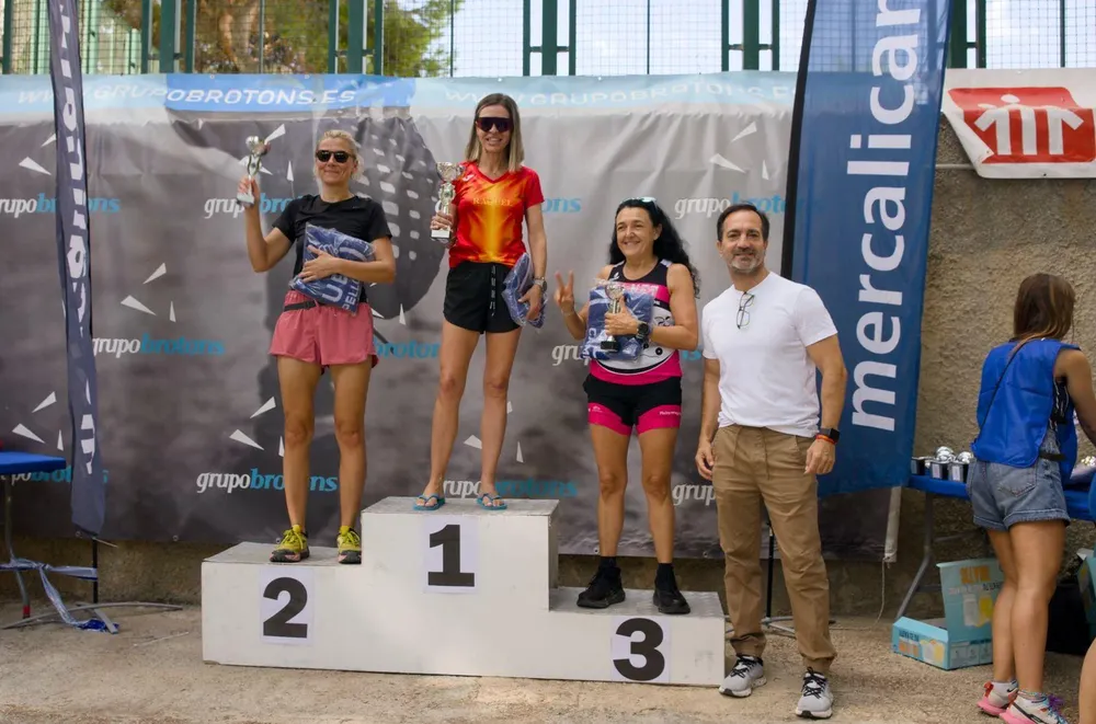 CROSS AMANECER CAMPELLO 2026 podium mujeres