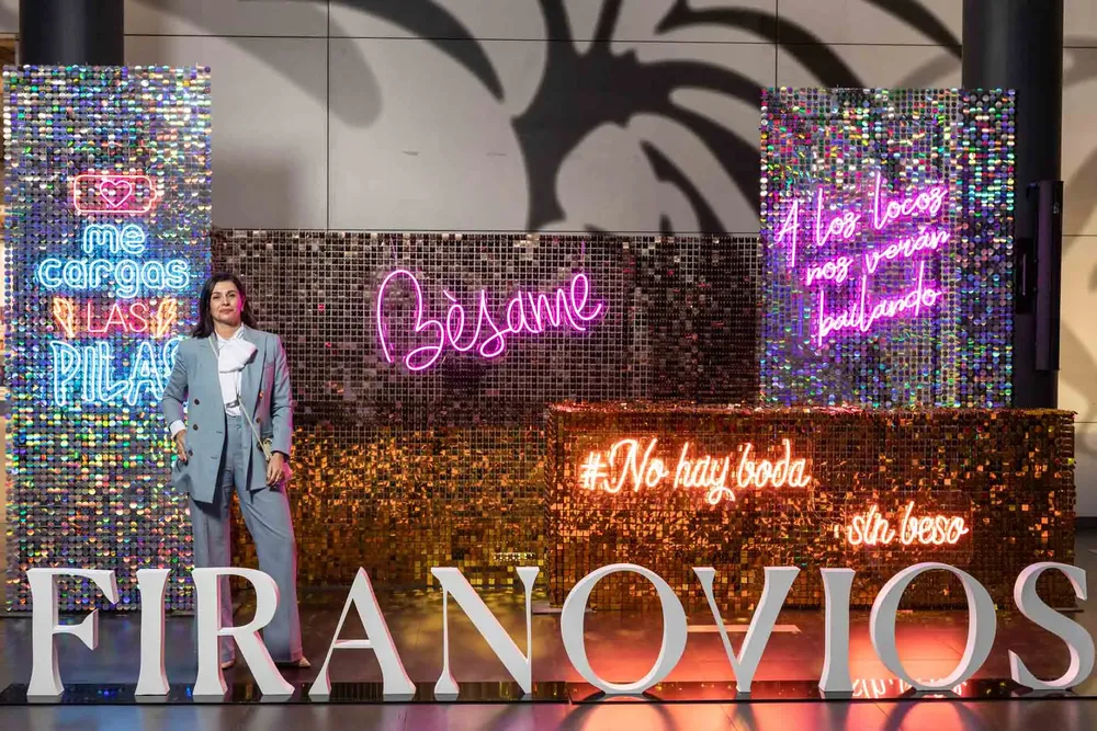 FIRANOVIOS ALICANTE (2)