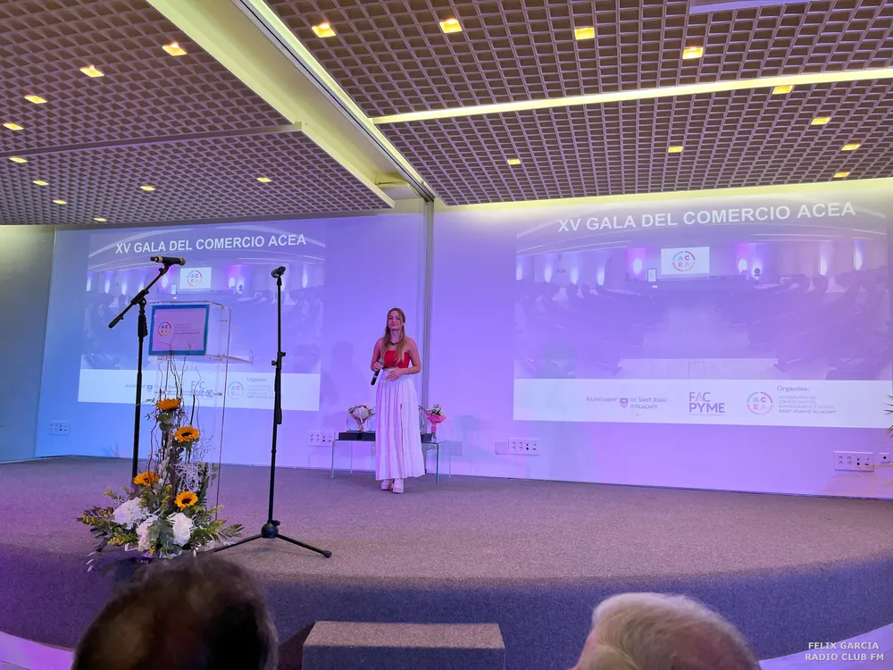 XV GALA ACEA ASOCIACION COMERCIANTES SANT JOAN 2023 (373)