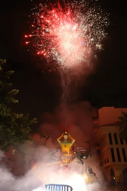 HOGUERAS SAN JUAN 2024 FOTO 5