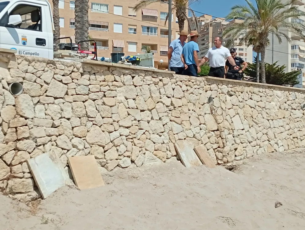 VANDALISMO PLAYA CAMPELLO 2025