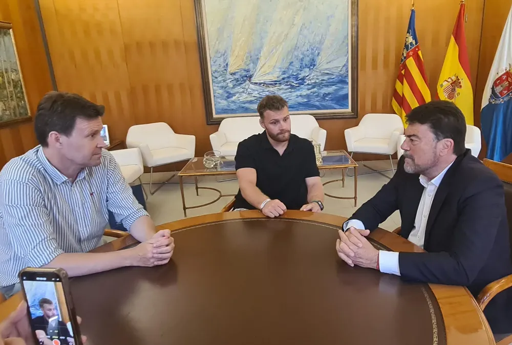 Barcala recibe al judoca alicantino Salvador Cases 2024