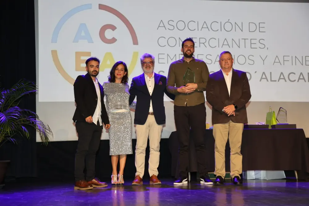 ACEA 16 GALA DEL COMERCIO 2024 (6)